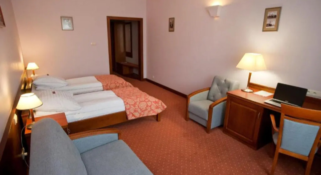 Трёхместный номер Standard Eurohotel Swarzędz