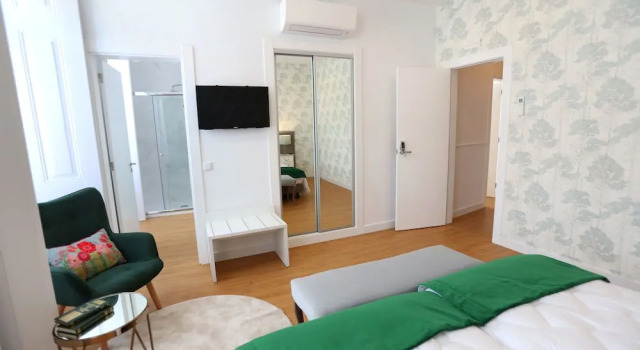 Номер Standard Glass Boutique - Rooms & Suites