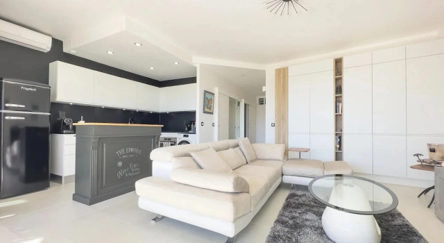 322 Le Kam s in Cannes