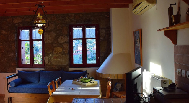 Kleanthis Stone House