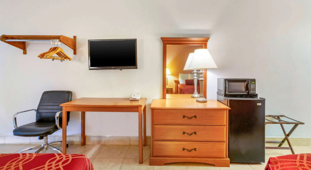 Econo Lodge Fort Myers North