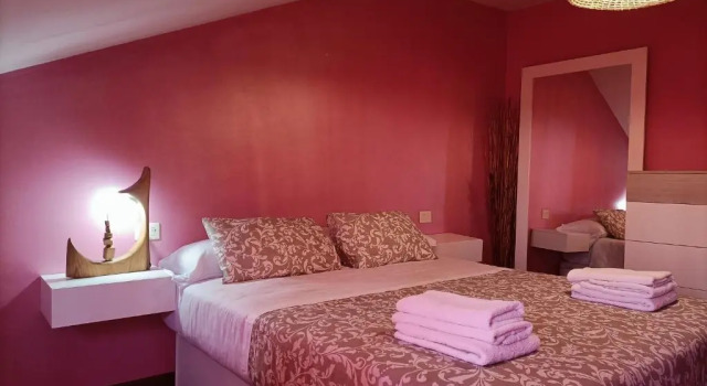 NAMASTÉ Avenida Compostela 6, 4B sin ascensor, Book Hotel Palas de Rei 