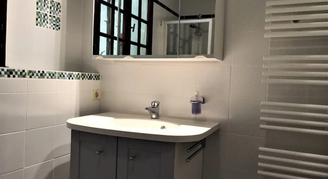 Welcoming Holiday Home in Montauroux With Private Swimming Pool, Забронировать Отель Отели и гостиницы Монтору, Отель