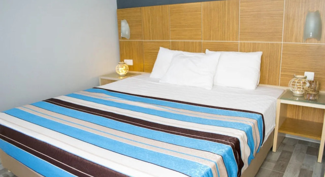 Tasev Apart Hotel