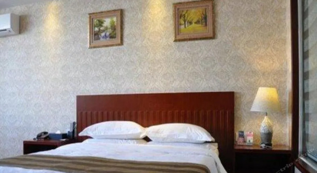 Zhenghe Hotel Baotou, Book Hotel Hotels in Inner Mongolia with Parking, Parking