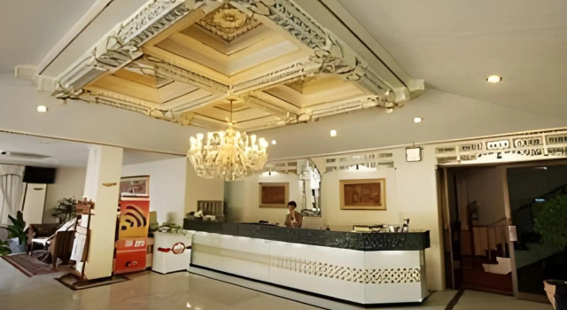 Riyadi Palace Hotel
