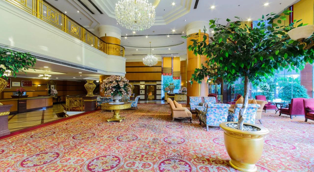 Prince Suites Residence, Забронировать Отель Отели Бангкока 5 звезд, рядом с Стадион «Супхачаласай», 5*