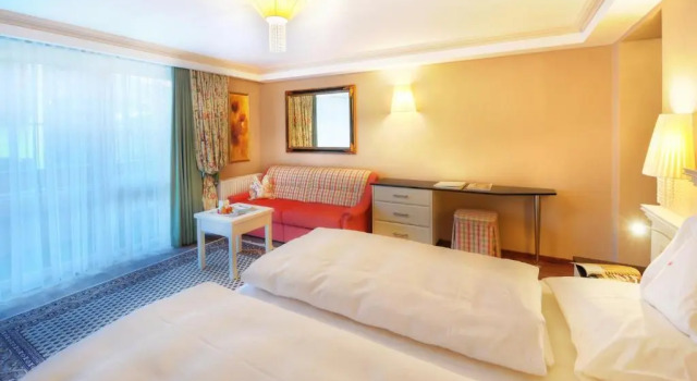 Номер Comfort Wellnesshotel Cervosa