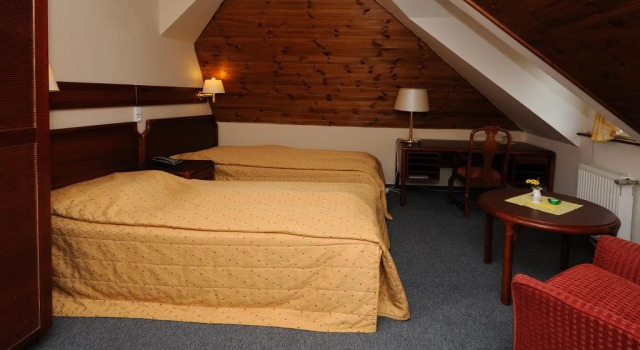Hotel Bohemia Excellent, Забронировать Отель Отели Czech central mountains 3 звезды, 3*