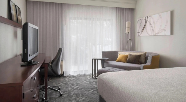 Одноместный люкс Courtyard by Marriott Boston Norwood/Canton