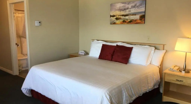 Номер Executive Rum Runner Inn