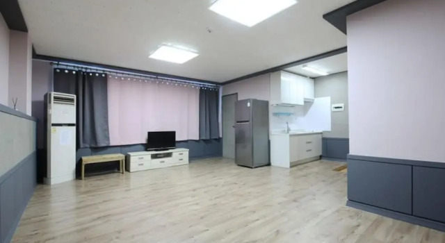 Golden Bell Pension, Boek Hotel Hotels in Gangwon-Do met parkeren, Parkeren