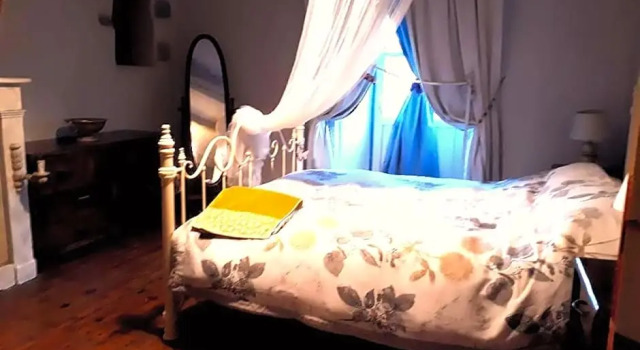 Le Petit Coin de Charme, Rezervasyon Otel Caylus Tarn-et-Garonne