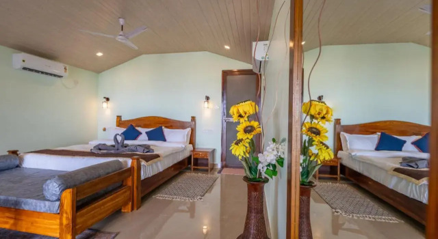 Agonda Banyan Tree Beach Huts, Varaa Hotelli Hotellit Agonda pysäköinnillä, Pysäköinti