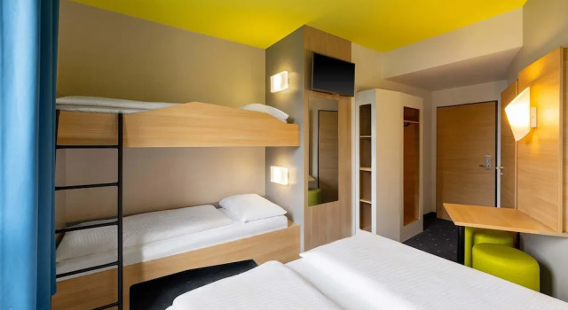 Четырёхместный номер Standard B&B Hotel Mülheim an der Ruhr