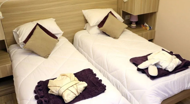 HOtello Guest Suites, Varaa Matkakoti Aley Libanon-vuori