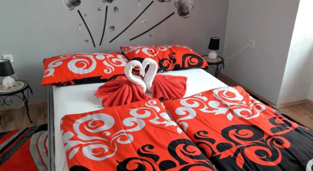 Excalibur Penzion a Restaurace, Rezerwuj Hotel Moravská Třebová Kraj pardubicki