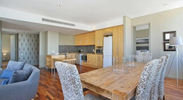 ITC Hospitality Group Three Bedrooms Cartwright s Corner, Забронировать Апартаменты/квартира Отели Кейптауна с парковкой, рядом с Замок Доброй Надежды, Парковка
