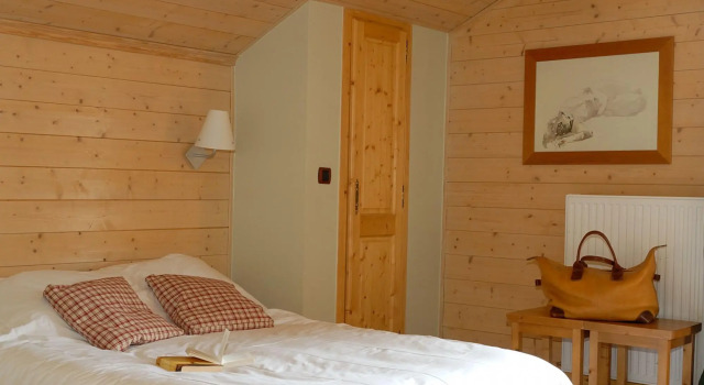 Luxury chalet with fireplace in the area of Alpe d'Huez, Забронировать Шале Виллы Овернь-Рона-Альпы, Вилла