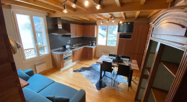Appartement rénové 4pers tout confort & garage, Rezervasyon Daire Pyrenees National Park otoparklı oteller, Otopark