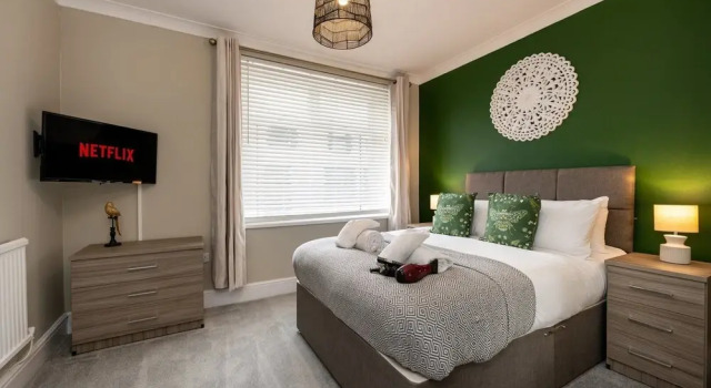 Коттедж Comfortable 4-bed Home With Free Parking Wales