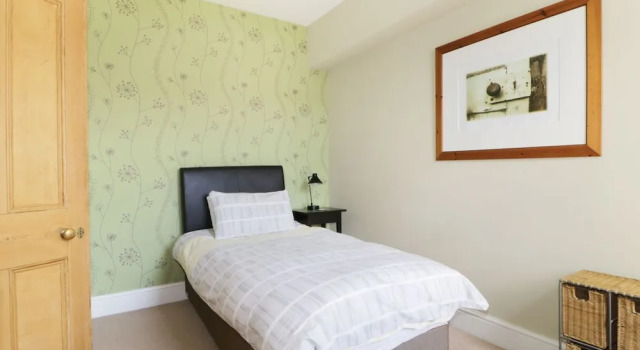 Catbells Cottage Keswick, Забронировать Отель Отели Кесвик с парковкой, рядом с The Puzzling Place, Парковка