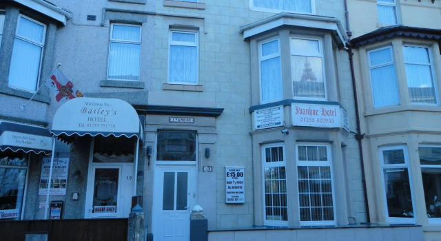 Ivanhoe Hotel