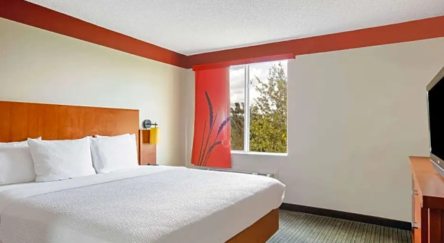 Двухместный люкс La Quinta Inn & Suites Miami Cutler Ridge