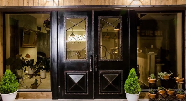 Old Side Boutique Hotel, Забронировать Бутик-отель Бутик-отели Тбилиси, рядом с Площадь Свободы, Бутик-отель