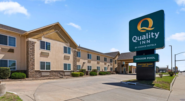 Quality Inn, Buchen Sie Hotel SPA-Hotels in Dodge City, SPA