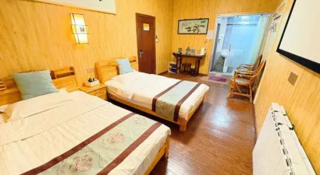 Семейный люкс Guandemen Manju B&B