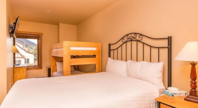 Red Hawk Lodge #2262 - 2 Br Condo, Забронировать Апартаменты/квартира Кистон Roosevelt National Forest