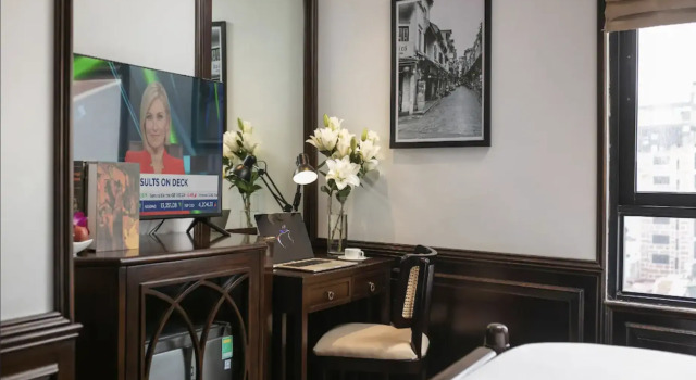 Номер Executive с видом на город MAY DE VILLE Crown Hotel