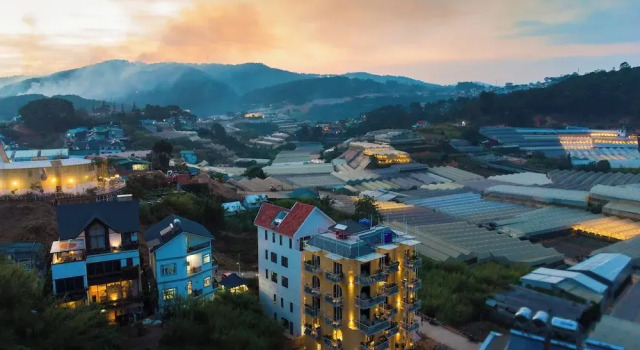 Nexus House An Son Da Lat, Rezervovat Hotel Hotely v Lam Dong s parkováním, Parkování
