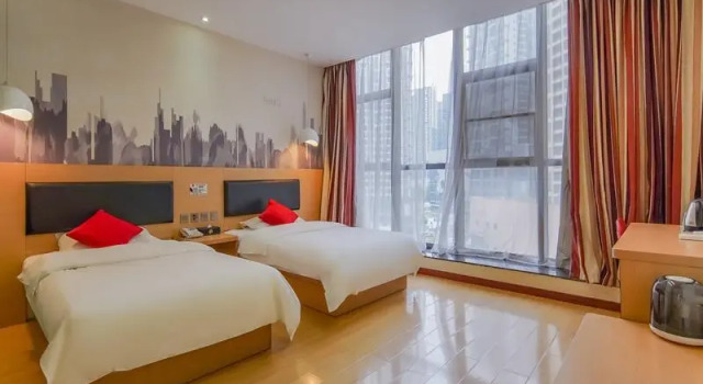 Thank Inn Hotel Guizhou Guiyang Xiaohe District Qingshuijiang Road Metro Station, Varaa Hotelli Xiaohe Guizhou