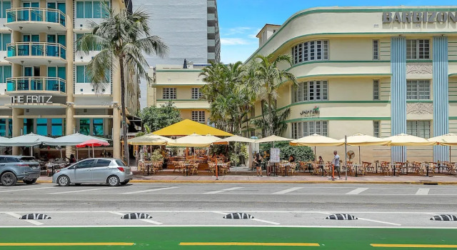 Private Condos at 556 Ocean by LMC