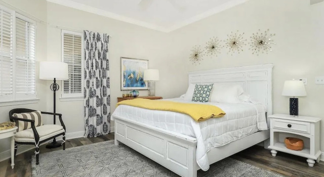 Knot Too Shabby, Varaa Hotelli Hotellit Emerald Coast uima-altaalla, Uima-allas