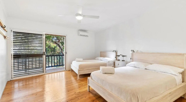 Ferguson St The Beach House Cosy Cottage with Pool, Book Feriehus Villaer i Noosa, Villa