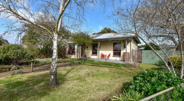 A Penola-Coonawarra Villa