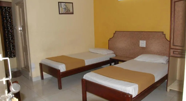 Двухместный номер Standard Hotel Bhavani Lodge