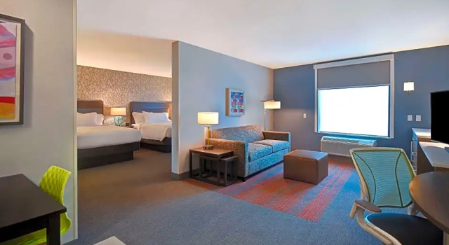 Accessible bathtub Vierer Studio Home2 Suites by Hilton Las Vegas Convention Center - No Resort Fee