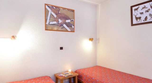 Residence Saintjacques Two-room Apartment in the Resort Center for 5 People, 35 m2 Cb54, Prenota Appartamento Hotel a Rodano-Alpi con parcheggio, Parcheggio