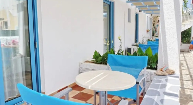 Двухместный номер Standard Цокольный этаж с видом на сад Saronis Hotel Agistri