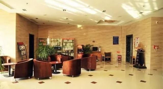 Dongying Han Ting Hotel, Prenota Hotel Hotel a Shandong con parcheggio, Parcheggio