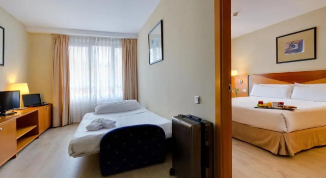 Полулюкс Oca Villa de Avilés Hotel