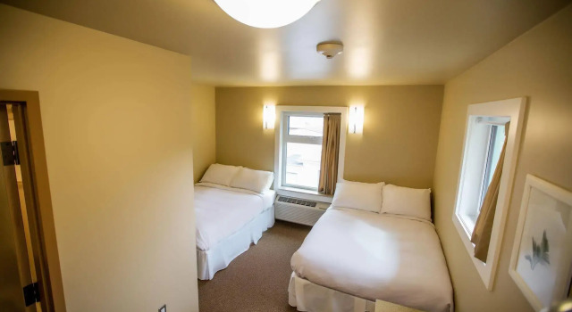 Refresh Inn & Suites