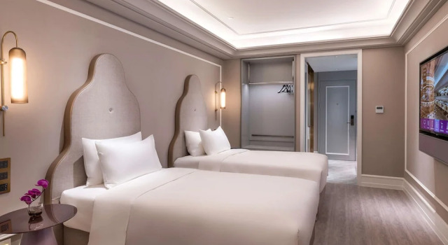 Номер Deluxe Mercure Shanghai Xujiahui South