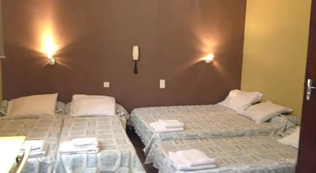 Четырёхместный номер Standard Hôtel Le Milan