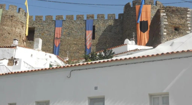 Encosta do Castelo, Buchen Sie Hotel Portel Alentejo Central