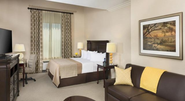 Ayres Hotel Orange
